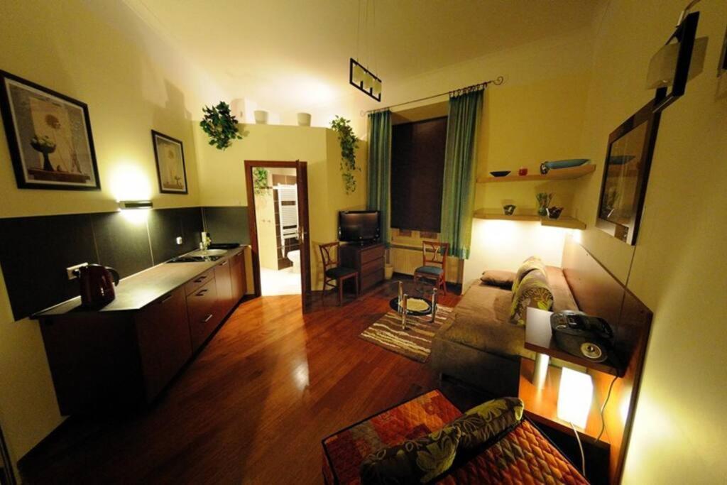 Selene - Pantheon Apartments Krakow Luaran gambar